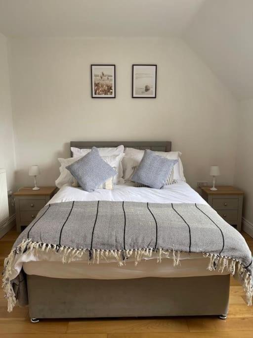 Large Coastal Cottage, Private Indoor Pool, Hut Tub, Sauna And Steam Pod Weymouth Exterior foto